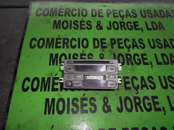 Auto Rádio Kia Carnival 1999
